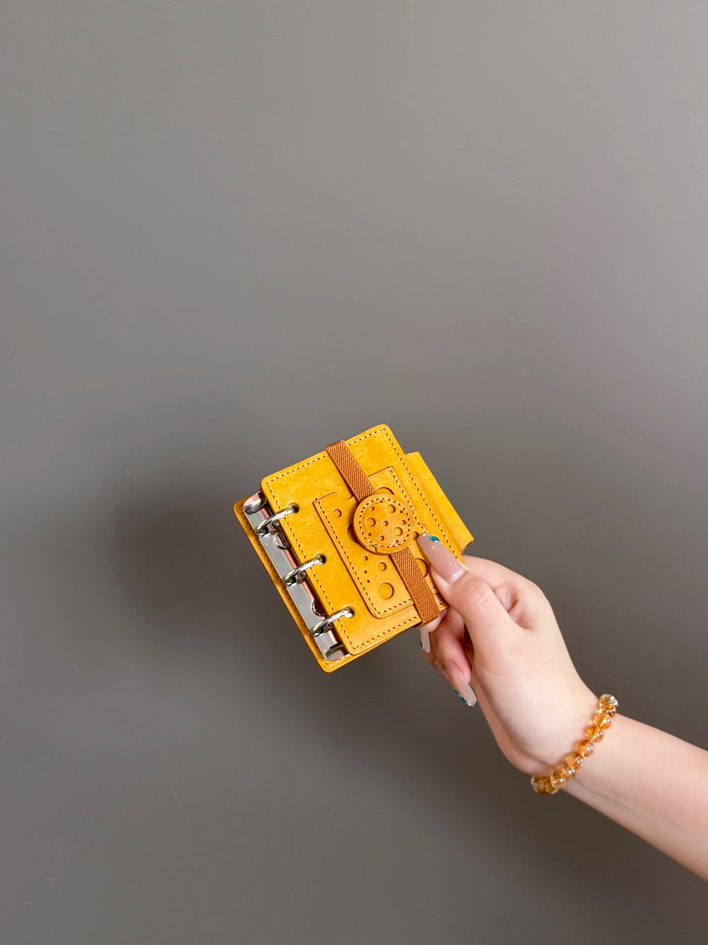 Cheese Notebook ~ Vegetable-tanned cowhide top layer genuine leather handcrafted loose-leaf creative notebook