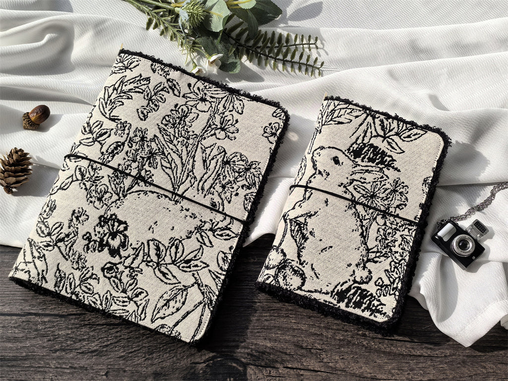 The "Line-Art Rabbit" Journal | Vintage Loose-Leaf Planner (A5/A6)