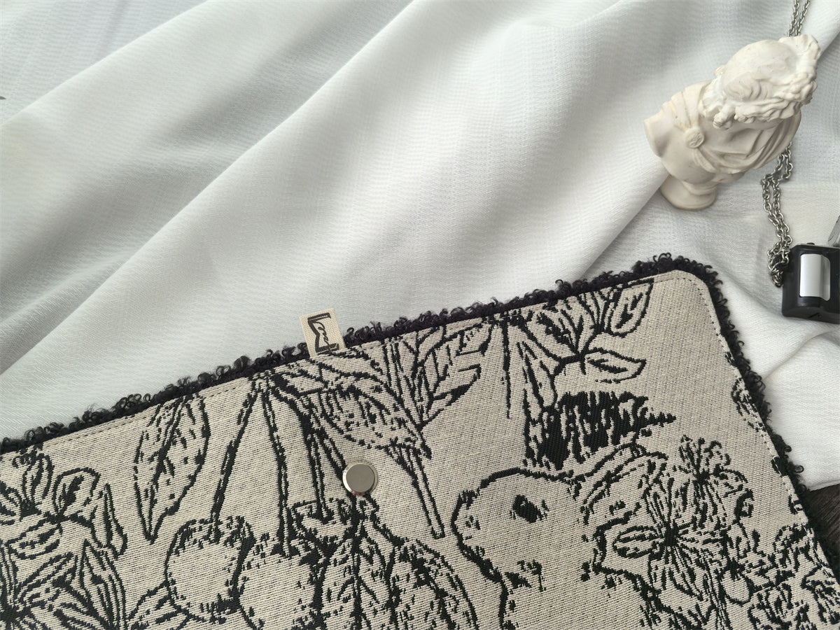 The "Line-Art Rabbit" Journal | Vintage Loose-Leaf Planner (A5/A6)